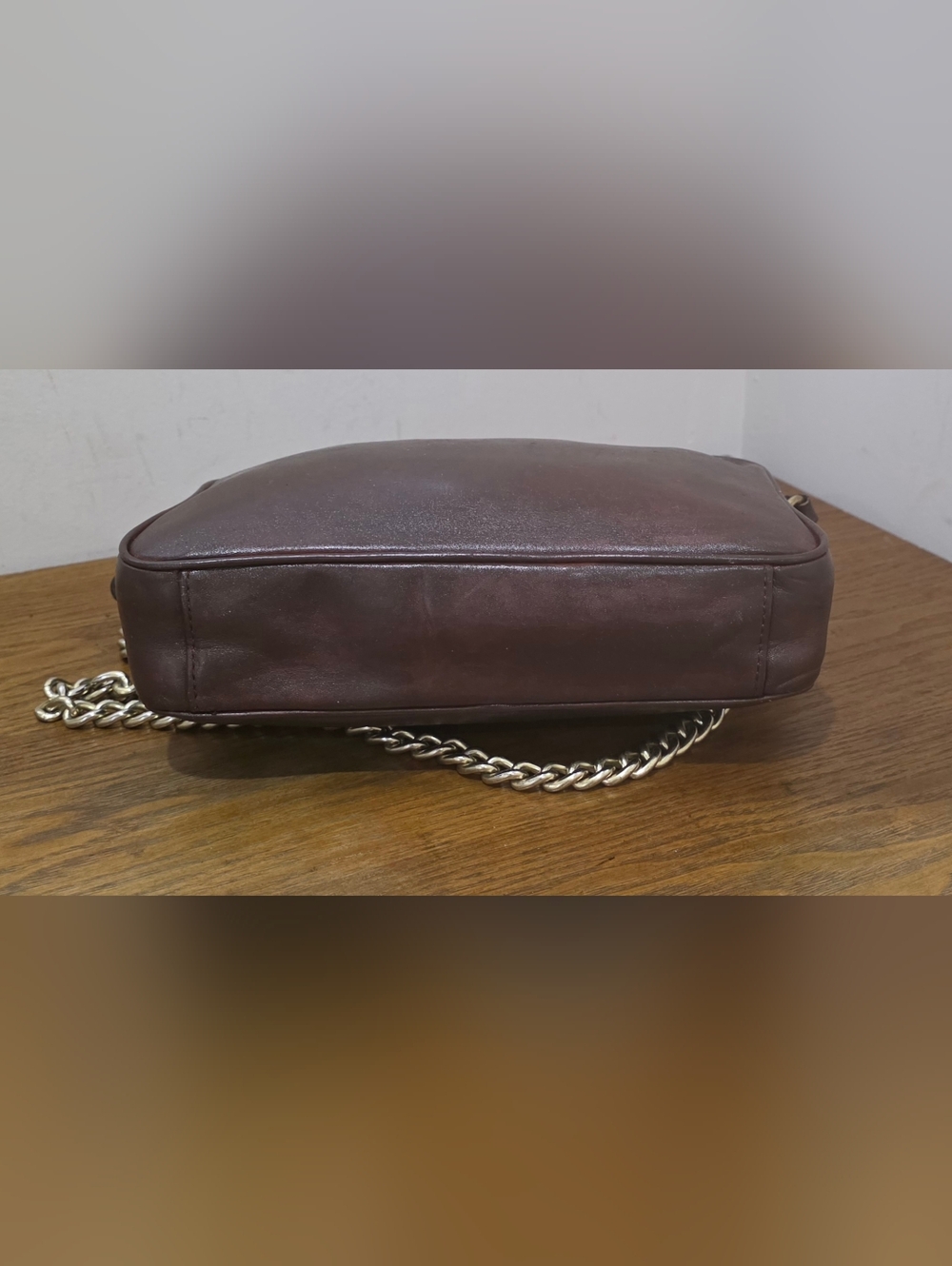 Vintage Coach Distressed Brown Leather Crossbody bag - Picture 7 of 11